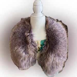 Vintage Purple Hue Fur Collar